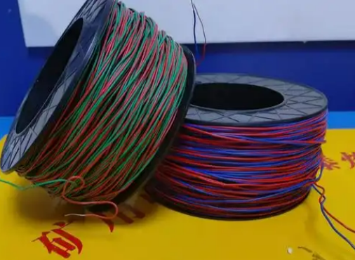 济阳放炮线的主要材质有哪些？不同材质的适用场景有何区别？